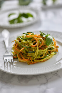 Zucchini noodles with basil pesto